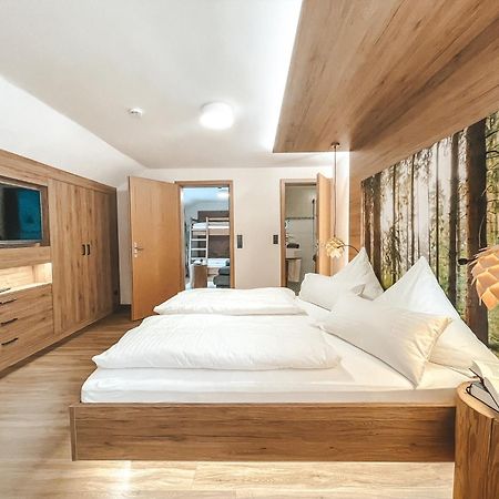 Hotel Badischer Hof บิเบอร์อาคไบออฟเฟนบวร์ก ภายนอก รูปภาพ
