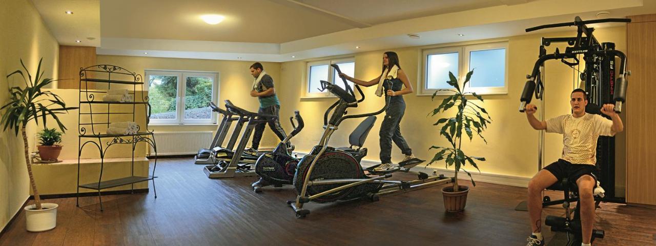 Hotel Badischer Hof บิเบอร์อาคไบออฟเฟนบวร์ก ภายนอก รูปภาพ