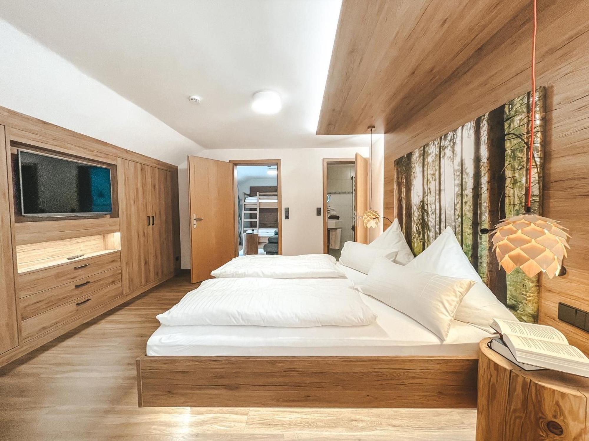 Hotel Badischer Hof บิเบอร์อาคไบออฟเฟนบวร์ก ภายนอก รูปภาพ